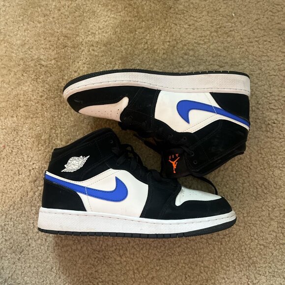 Jordan Shoes - Youth 6/ Women’s 7.5 Air Jordan Shoes